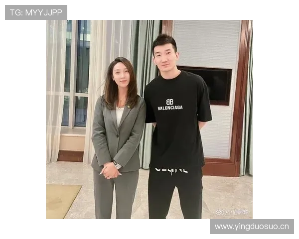 孙铭徽训练完直接拎两袋蛋白粉回家，这胃是租来的？