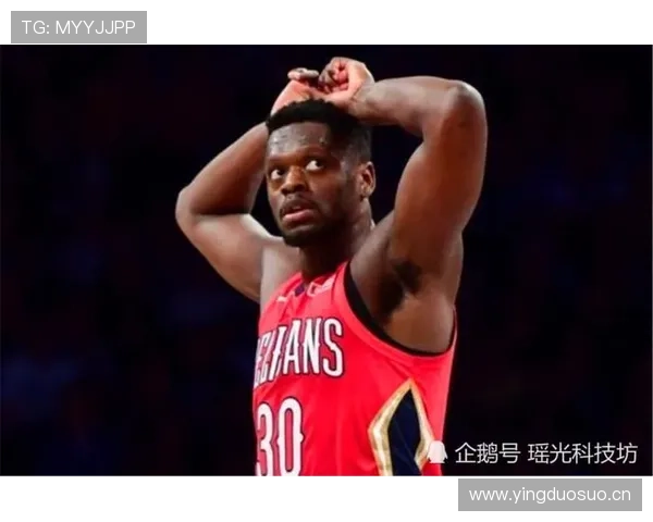 欧文今儿穿普通衣服去超市，旁边的人都看傻了—这到底啥生活水平？